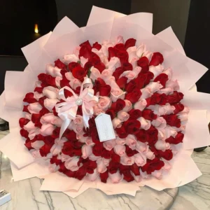 🌹 Bouquet “Pasión Infinita” – Taller Floral