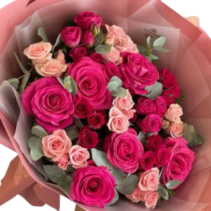 Ramo de Rosas Fucsia y Mini Rosas con Eucalipto (bouquet rosas fucsia)